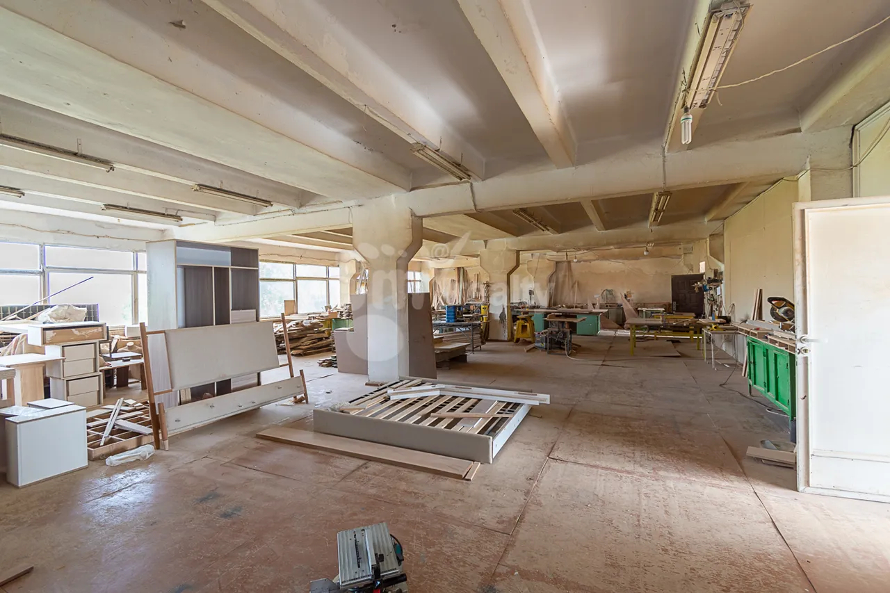 Commercial property for sale Fuchik St, Ajapnyak Yerevan, 160372