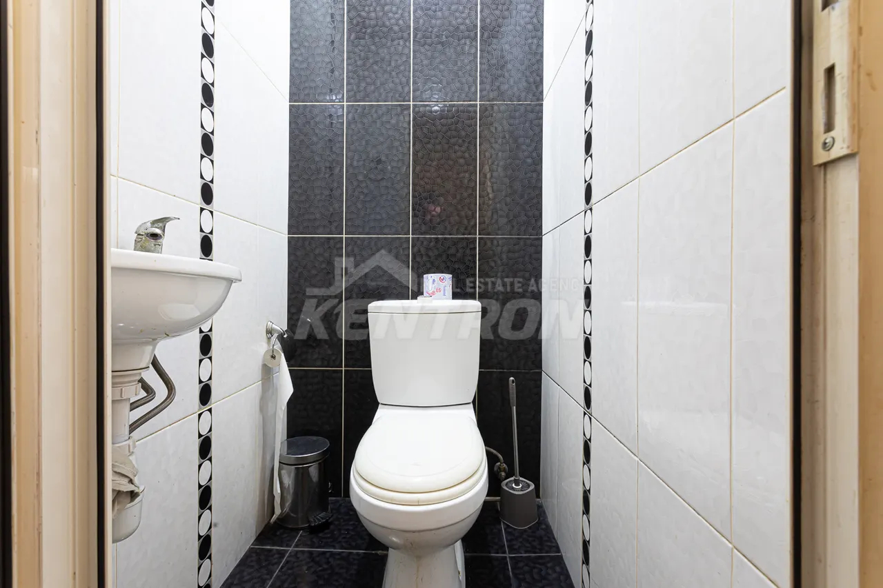 Կոմերցիոն տարածք  Կ. Ուլնեցու փող., Քանաքեռ-Զեյթուն Երևան, 159445