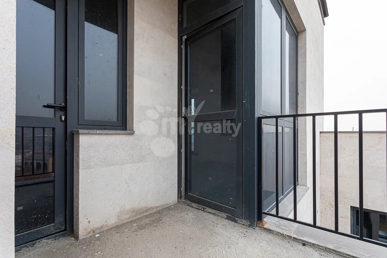 3 bedroom apartment for sale Aygestan 11 St, Center Yerevan, 158072