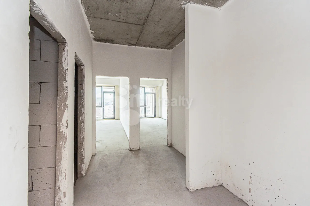 Купить 2 комнатную квартиру Ахбюр Сероб ул, Арабкир Ереван, 160257