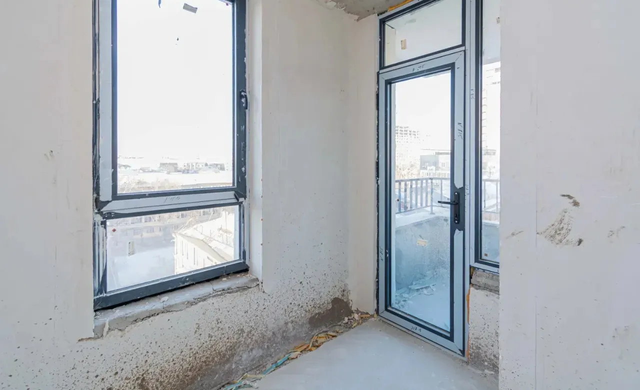 4 bedroom apartment for sale خیابان مامیکونیانتس, عربگیر ایروان, 158042