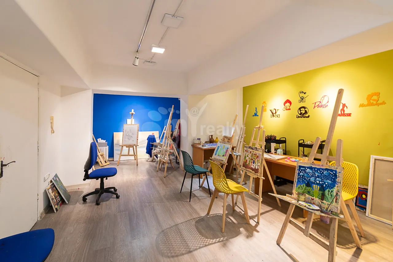 Commercial property for sale Moskovyan St, Center Yerevan, 160102