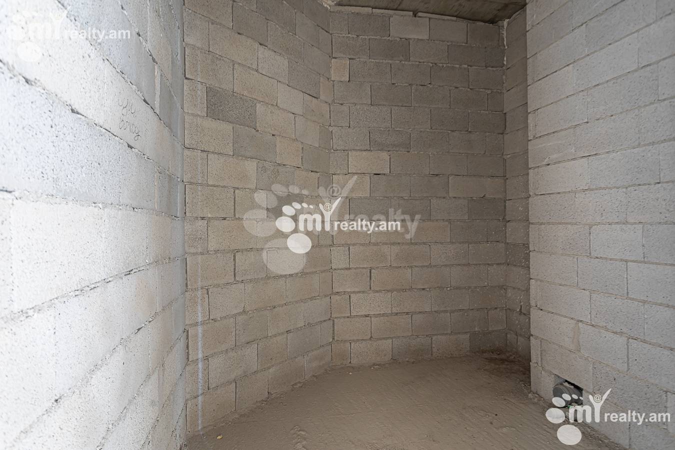 3 bedroom apartment for sale Baghramyan Ave (Kentron), Center Yerevan, 156526