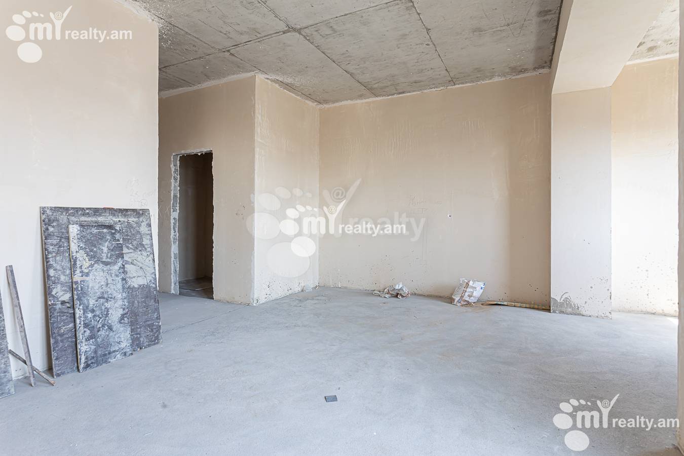 3 bedroom apartment for sale Baghramyan Ave (Kentron), Center Yerevan, 156526