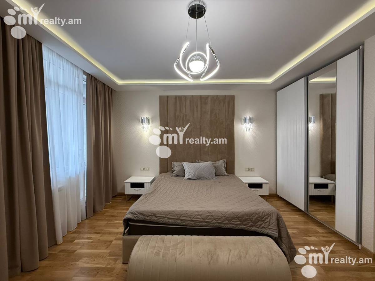 4 bedroom apartment for sale خیابان ن. زاریان, عربگیر ایروان, 156516