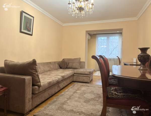 3-senyakanoc-bnakaran-vacharq-Yerevan-Arabkir