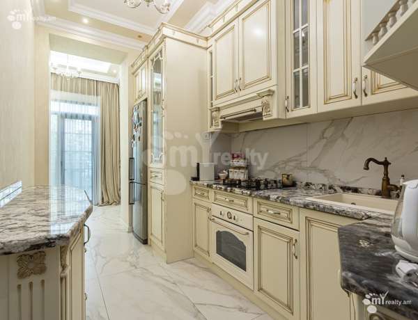 2-senyakanoc-bnakaran-vacharq-Yerevan-Center