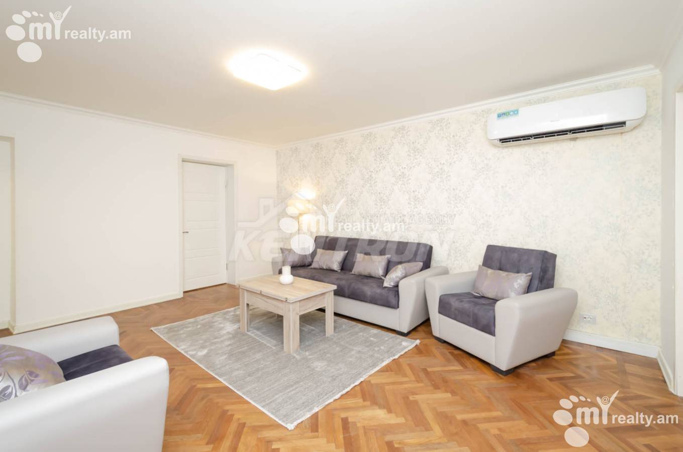 3 սենյականոց բնակարան վարձով Աբովյան փող, Կենտրոն Երևան, 139498