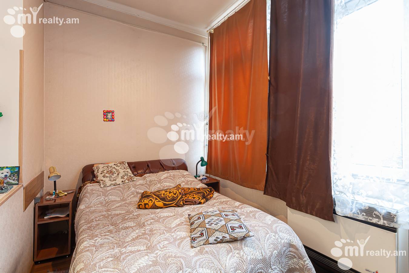 3 bedroom apartment for sale Saryan St, Center Yerevan, 153679