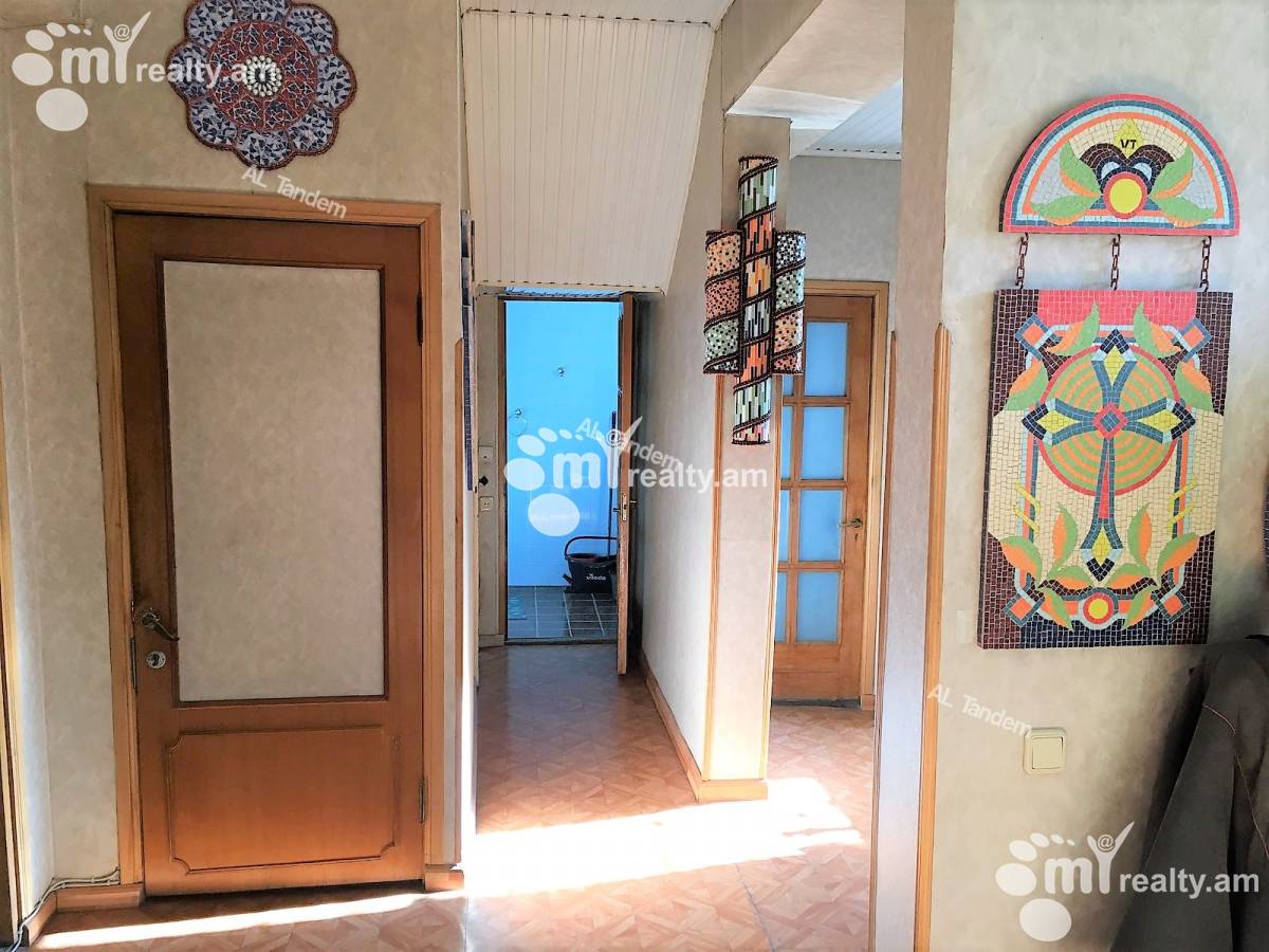 Купить дом А.Манукян ул, Центр Ереван, 128053