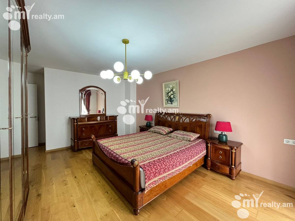 Снять 4 комнатную квартиру Мамиконянц ул, Арабкир Ереван, 158009