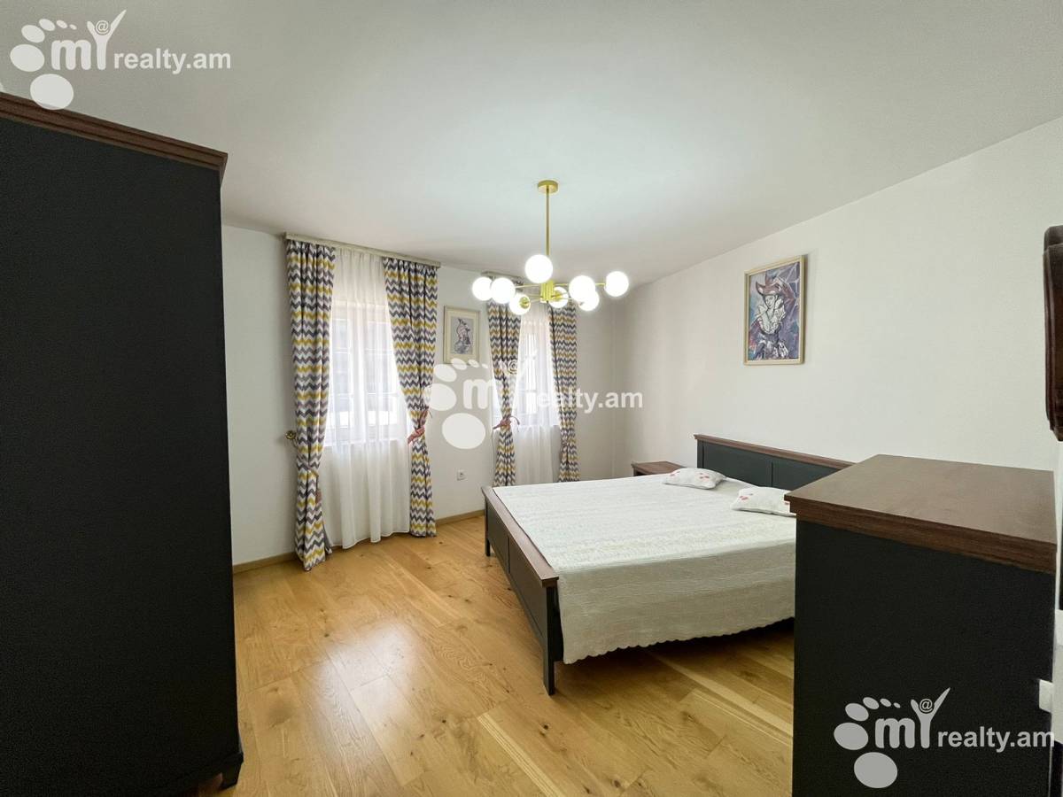 Снять 4 комнатную квартиру Мамиконянц ул, Арабкир Ереван, 158009