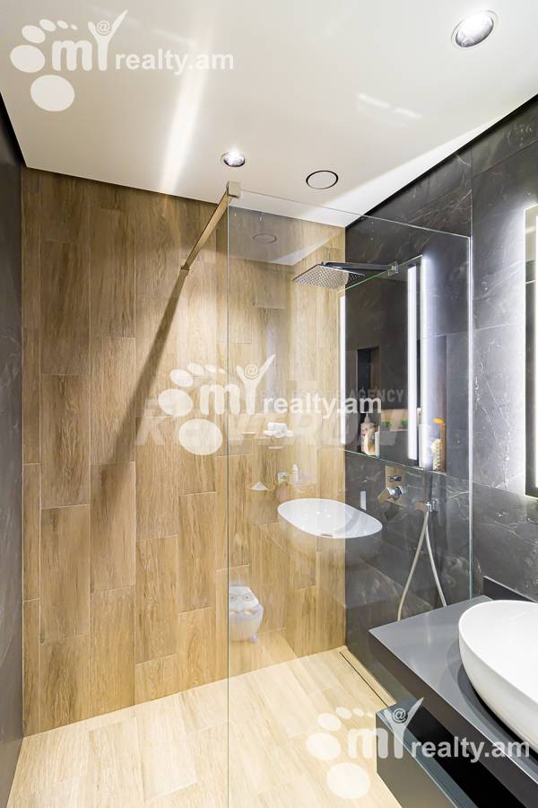 3 bedroom apartment for sale Davit Anhaxt St, Quanaquère-Zeytoun Yerevan, 154853