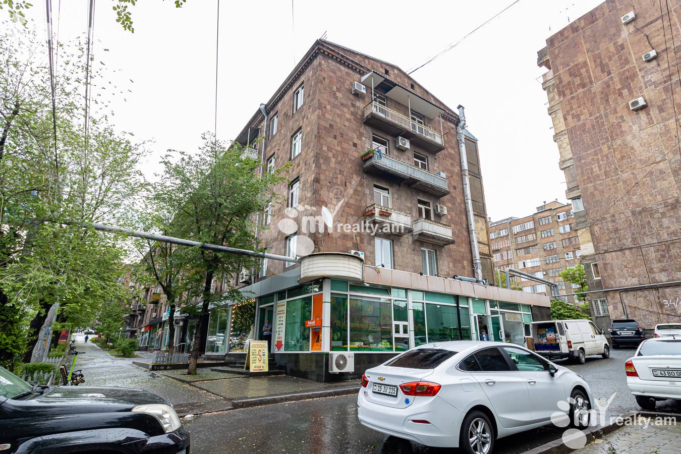 2 bedroom apartment for sale خیابان کومیتاس, عربگیر ایروان, 151503