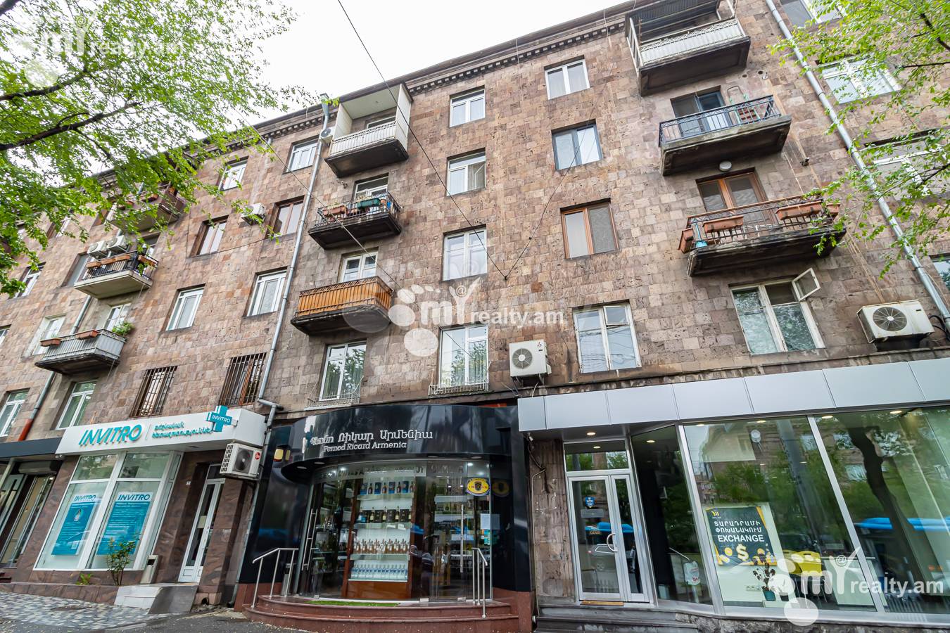 2 bedroom apartment for sale خیابان کومیتاس, عربگیر ایروان, 151503