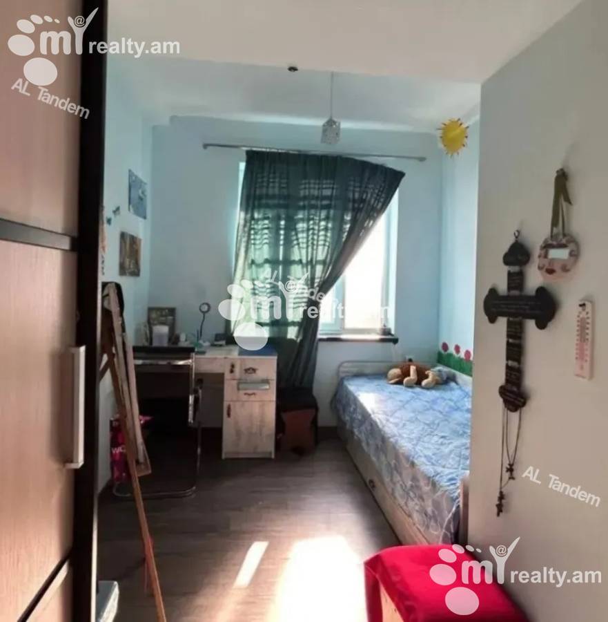 4 bedroom apartment for sale Hr.Kochar St, Arabkir Yerevan, 158127