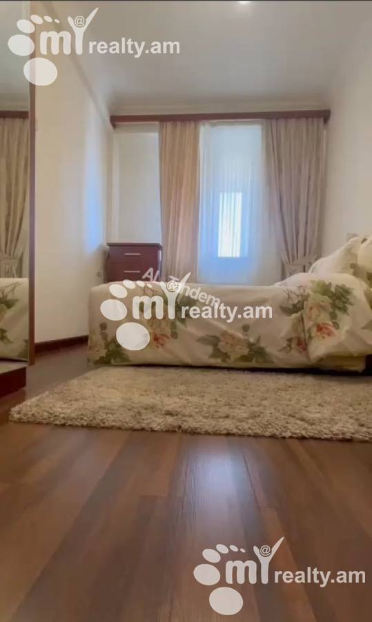 3 bedroom apartment for rent خیابان ساریان, مرکز شهر ایروان, 156975