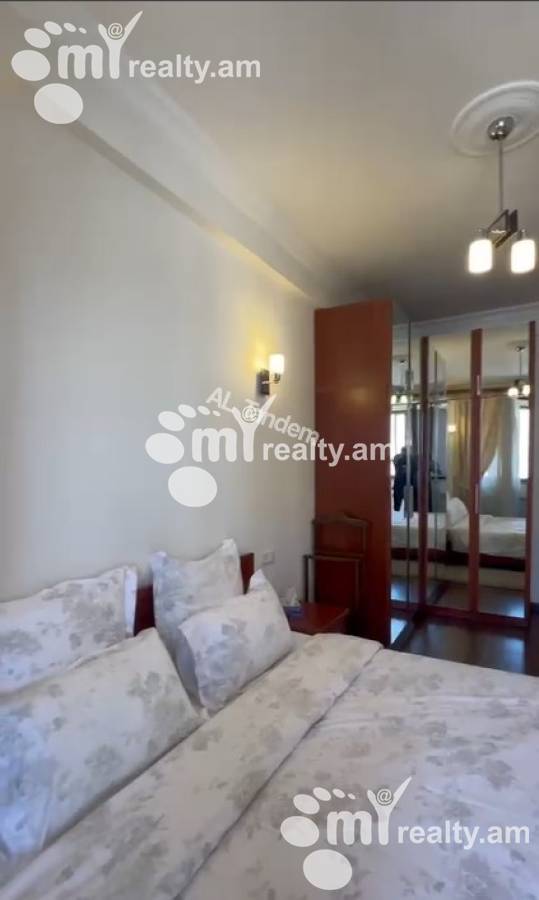 3 bedroom apartment for rent خیابان ساریان, مرکز شهر ایروان, 156975