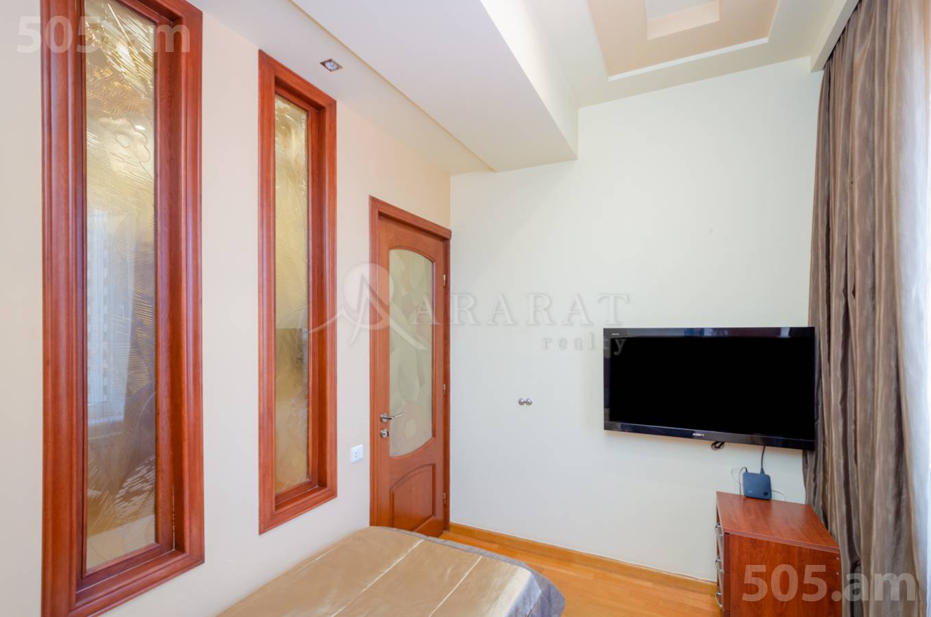 3 bedroom apartment for sale Pushkin St, Center Yerevan, 138088