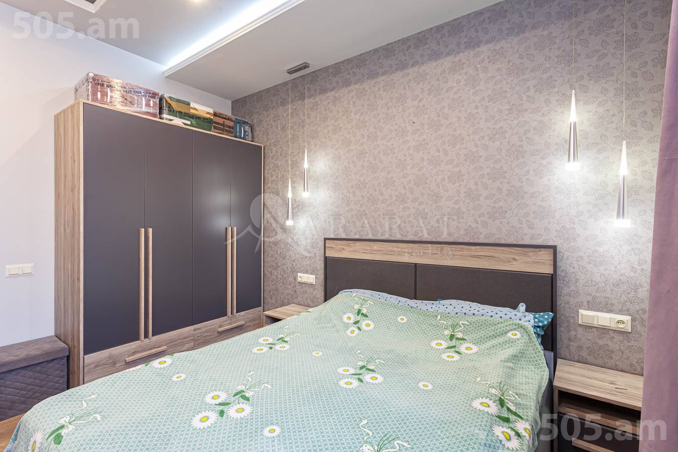 3 bedroom apartment for sale Mashtots Ave, Center Yerevan, 154218
