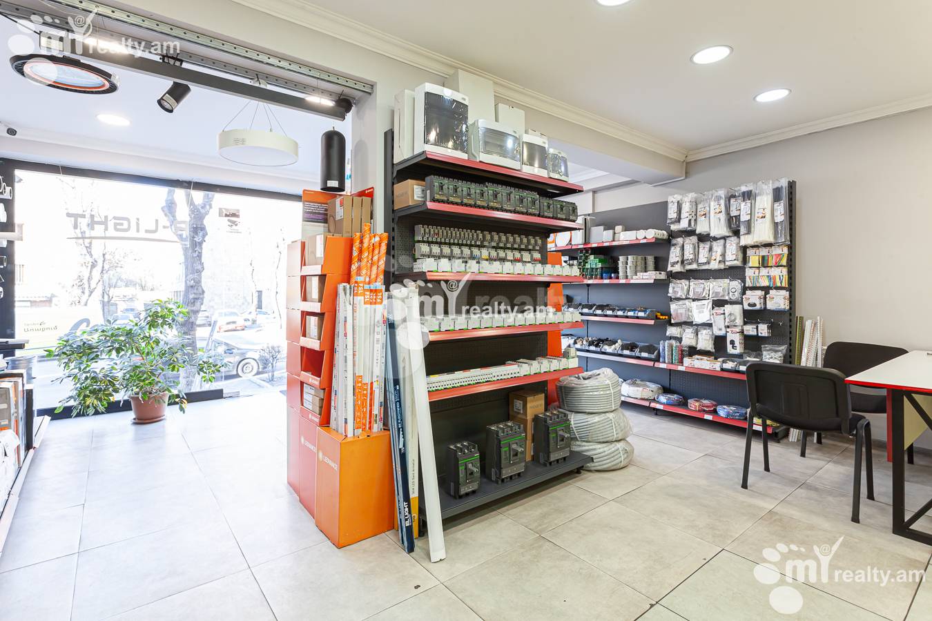 Commercial for sale خیابان هر. کوچار, عربگیر ایروان, 154529