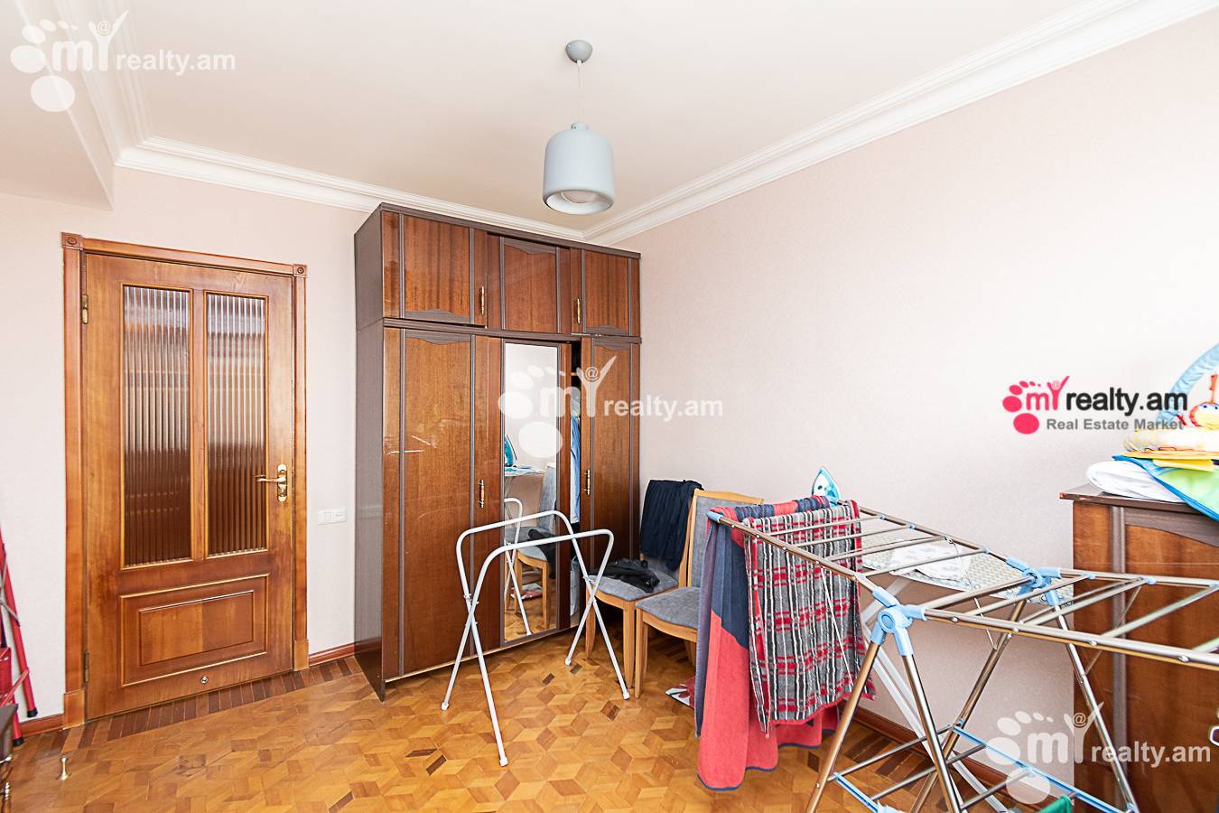 4 սենյականոց բնակարան  Հովսեփ Էմին փող, Արաբկիր Երևան, 134331