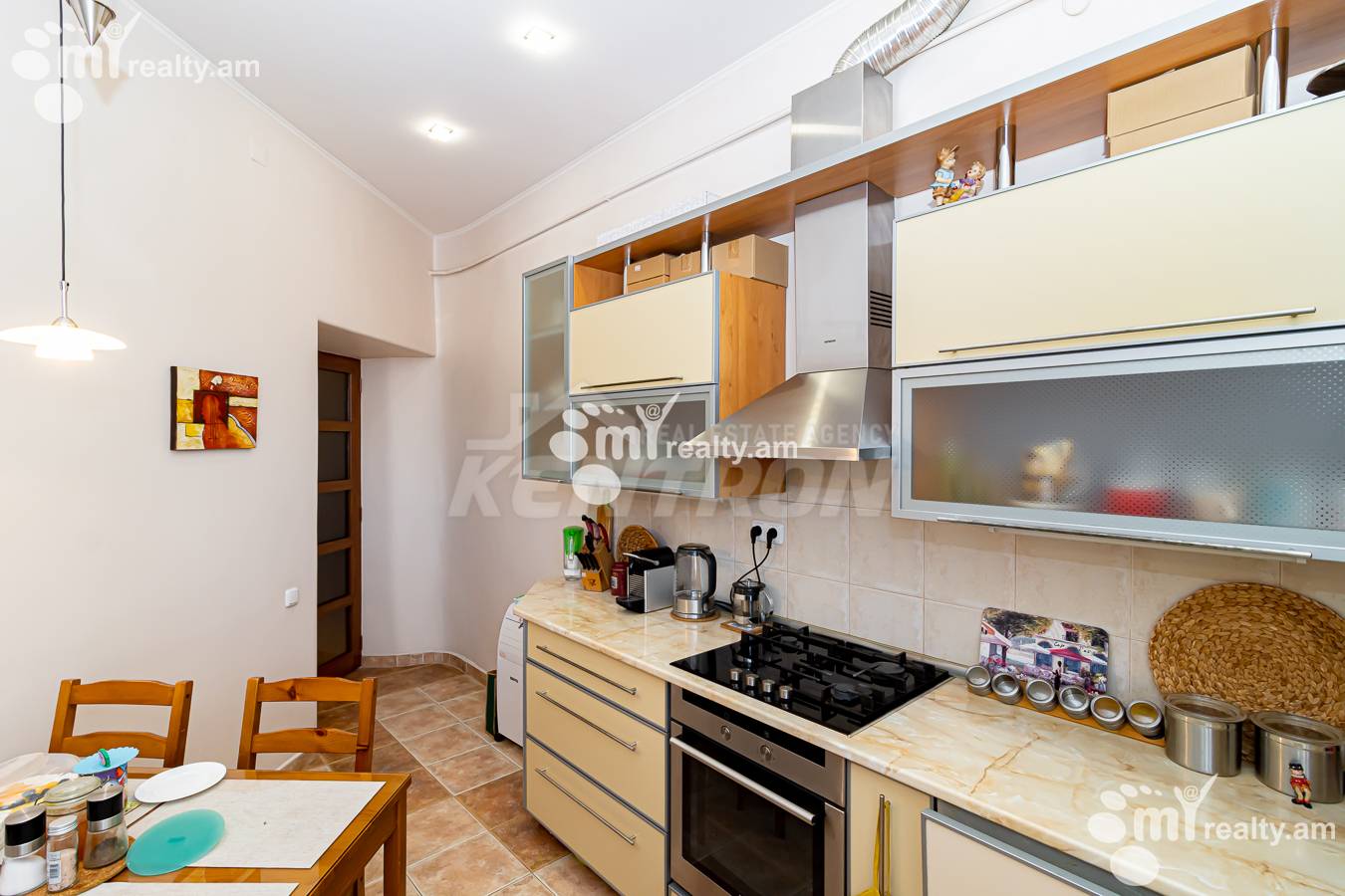 2 bedroom apartment for sale خیابان کومیتاس, عربگیر ایروان, 154746