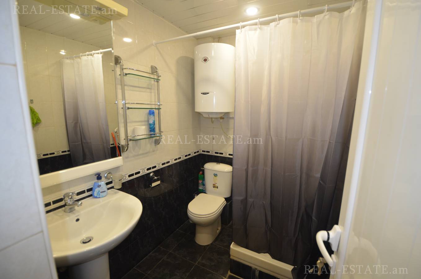 2 bedroom apartment for rent Tumanyan St, Center Yerevan, 120412