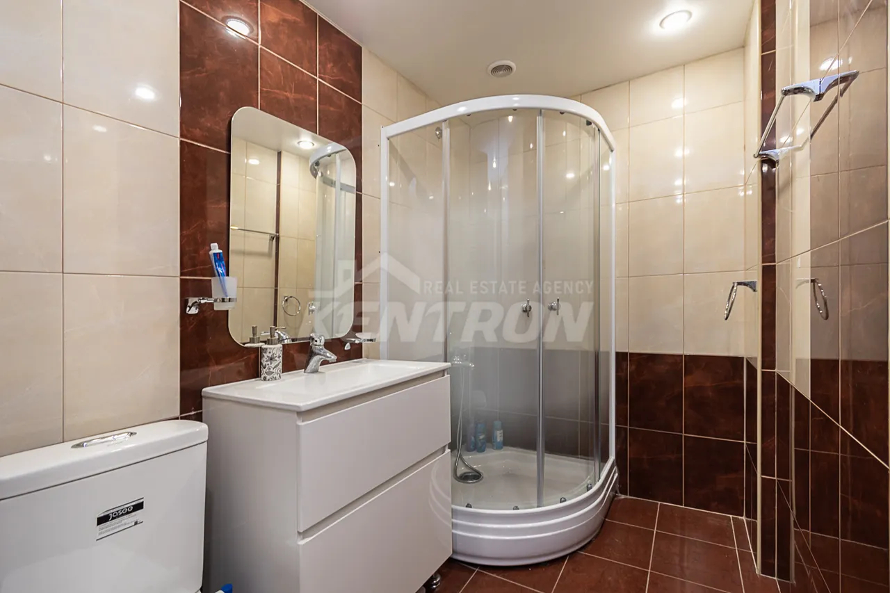 2 սենյականոց բնակարան վարձով Խորենացու փող, Կենտրոն Երևան, 159172