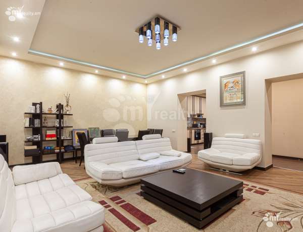 3-bedroom/apartment-for-sale-in-new-construction/Mashtots+Ave/Center/Yerevan