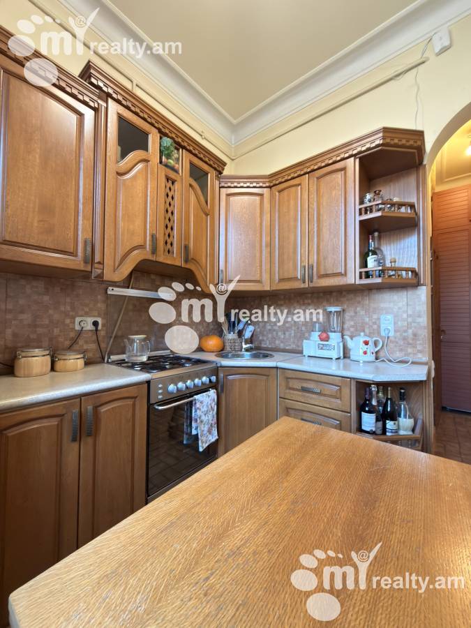 1 սենյականոց բնակարան  Կիևյան փող, Արաբկիր Երևան, 157761