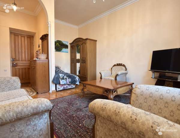 bnakaran/1-senyakanoc/Kievyan+St/Arabkir/Yerevan