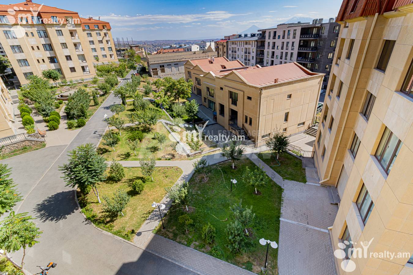 3 bedroom apartment for sale Antarayin St, Center Yerevan, 154887