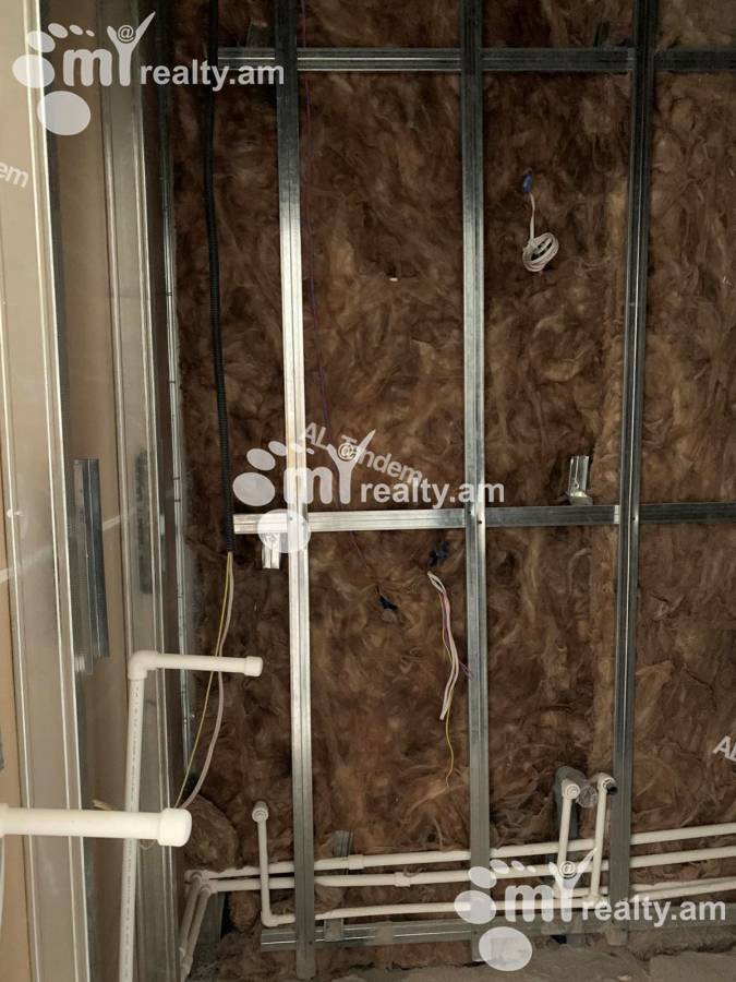 Commercial for sale محله، خیابان باگرِواند, نور نورک ایروان, 122652