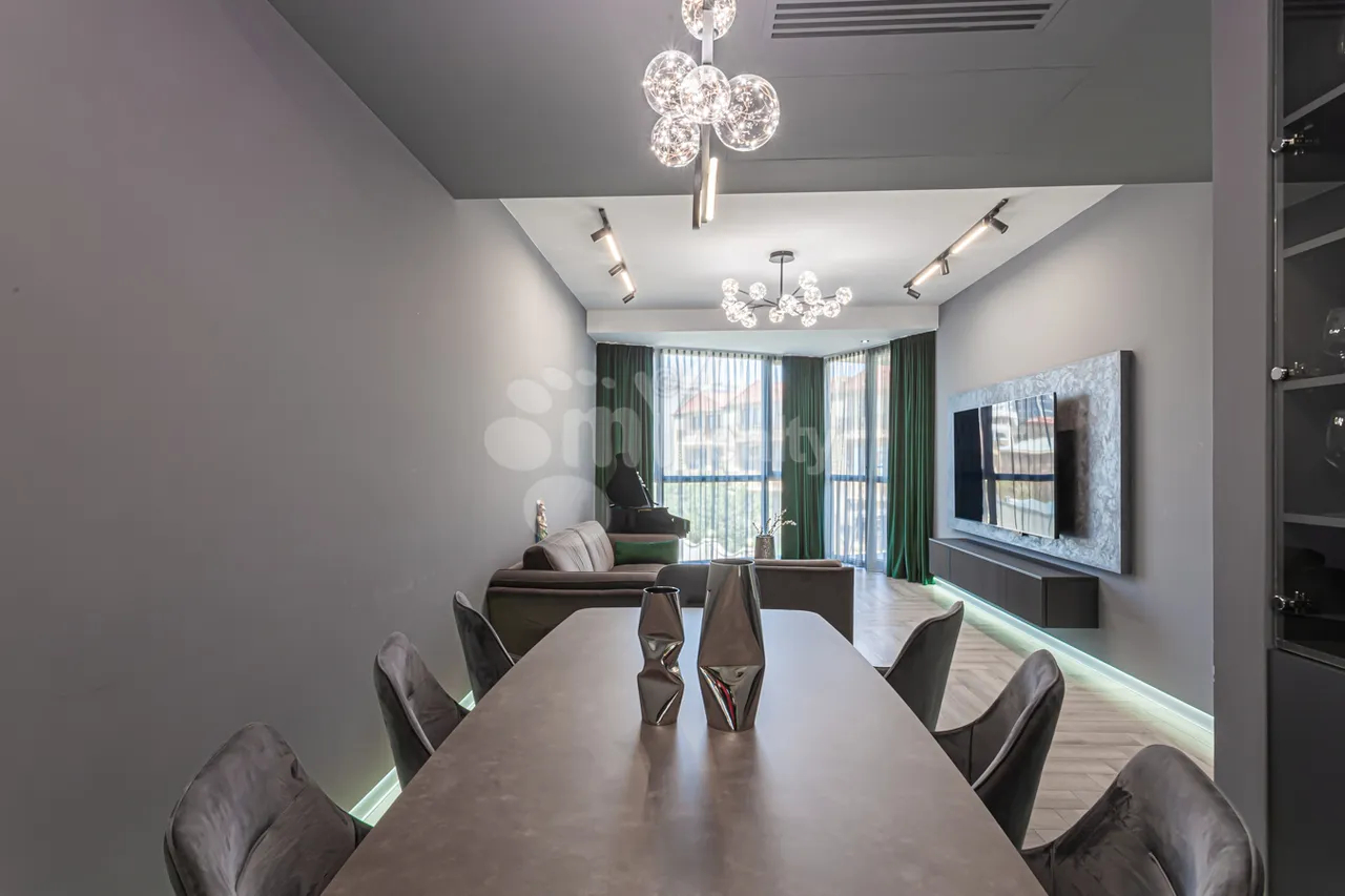 3 սենյականոց բնակարան  Անտառային փող, Կենտրոն Երևան, 160198