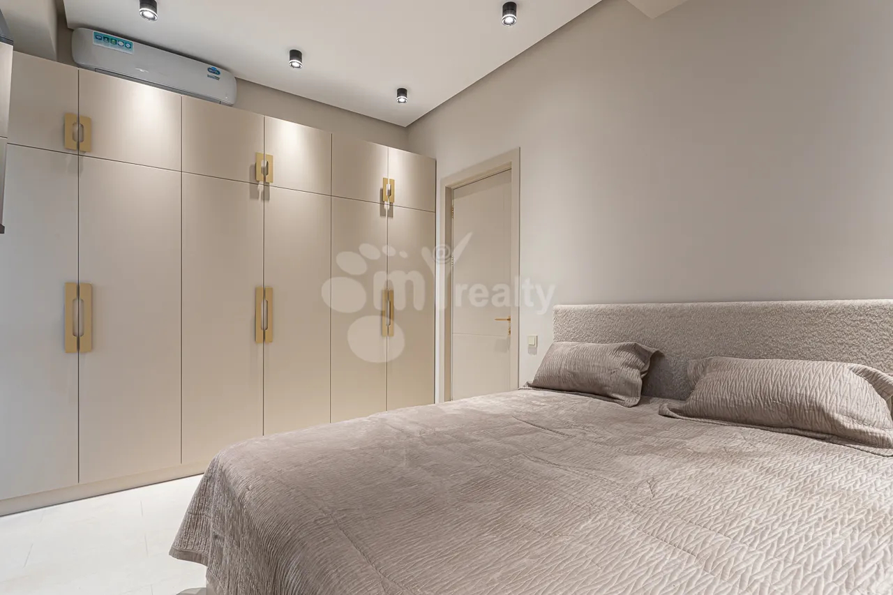 3 bedroom apartment for rent Arshakunyats Ave, Center Yerevan, 158402