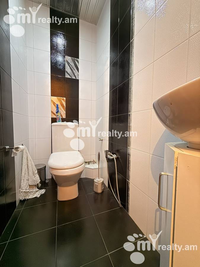 1 bedroom apartment for sale خیابان و. واقارشیان, عربگیر ایروان, 158102