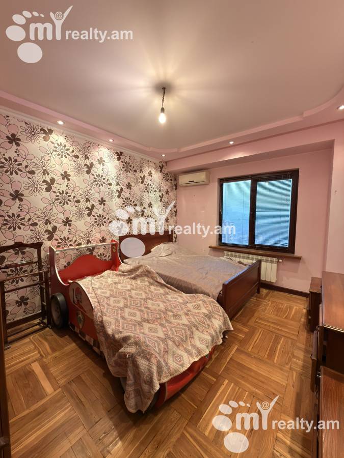 1 bedroom apartment for sale خیابان و. واقارشیان, عربگیر ایروان, 158102