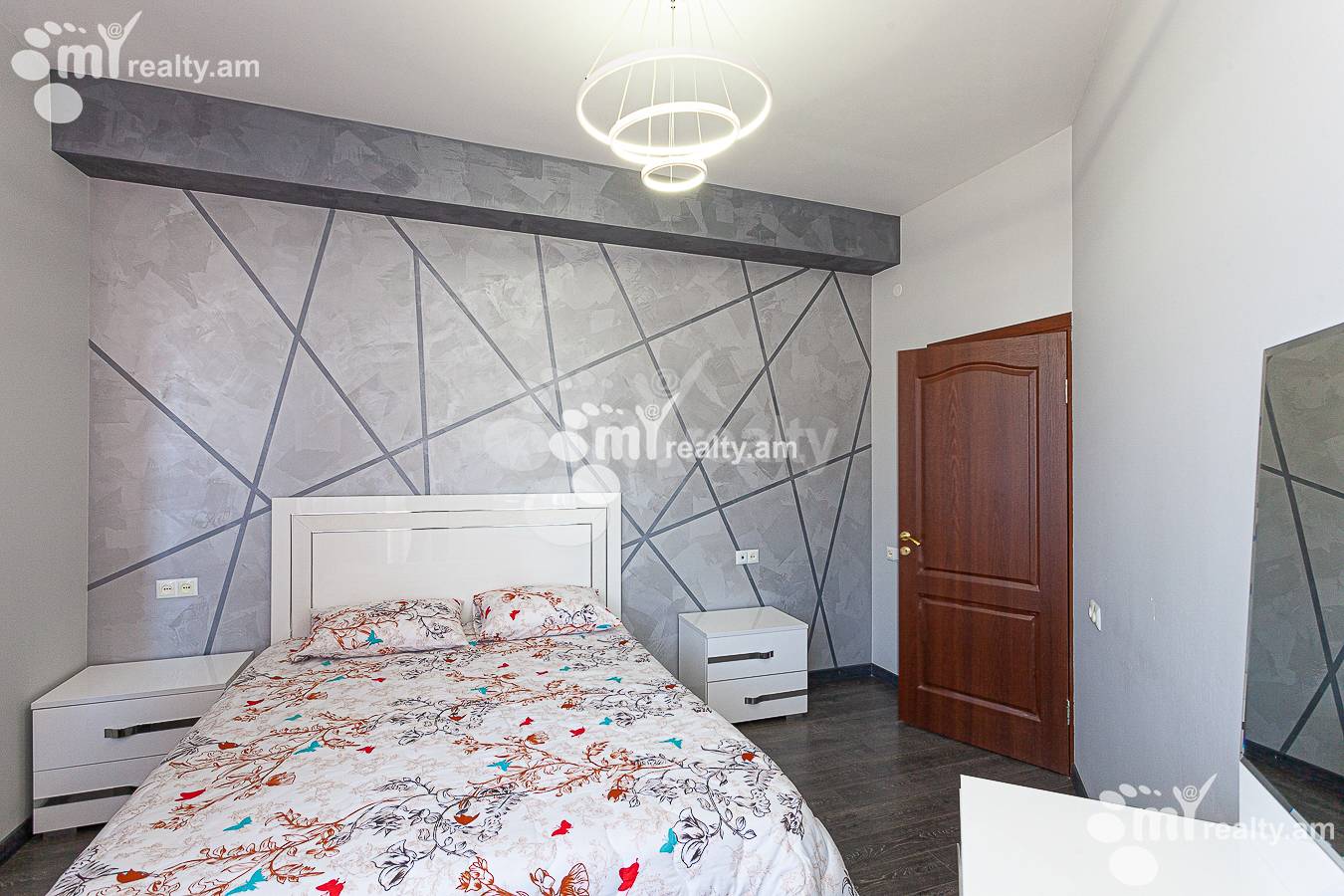 3 սենյականոց բնակարան  Մամիկոնյանց փող, Արաբկիր Երևան, 144767