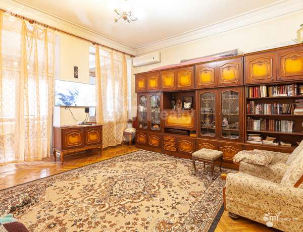 3-senyakanoc-bnakaran-vacharq-Yerevan-Center