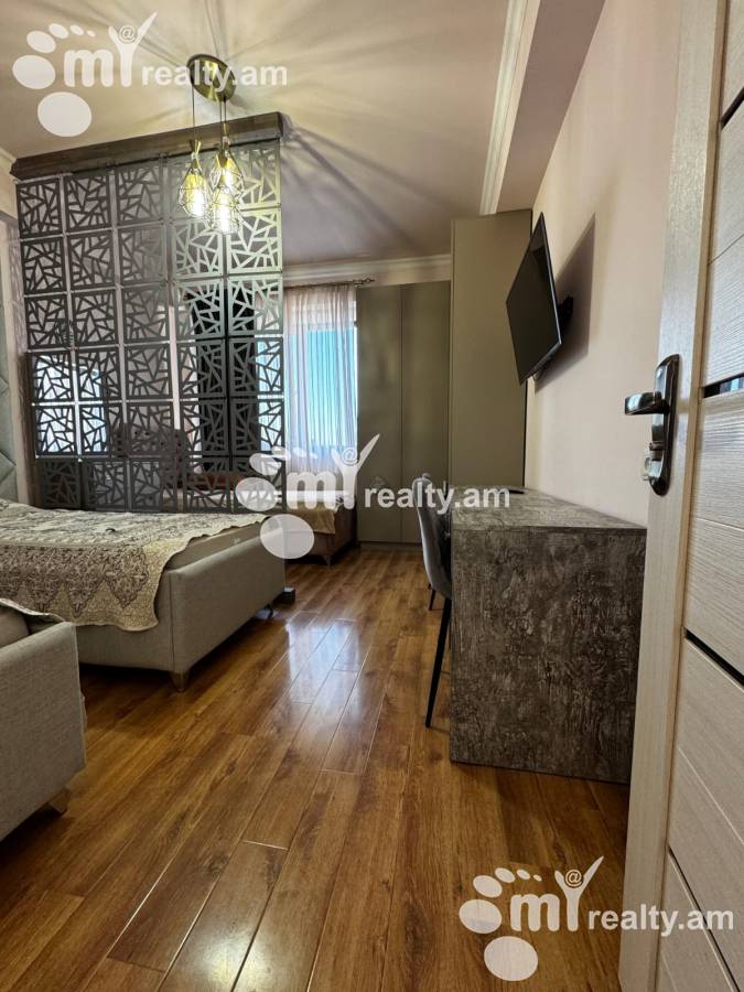 3 bedroom apartment for rent A.Aharonyan St, Quanaquère-Zeytoun Yerevan, 157353