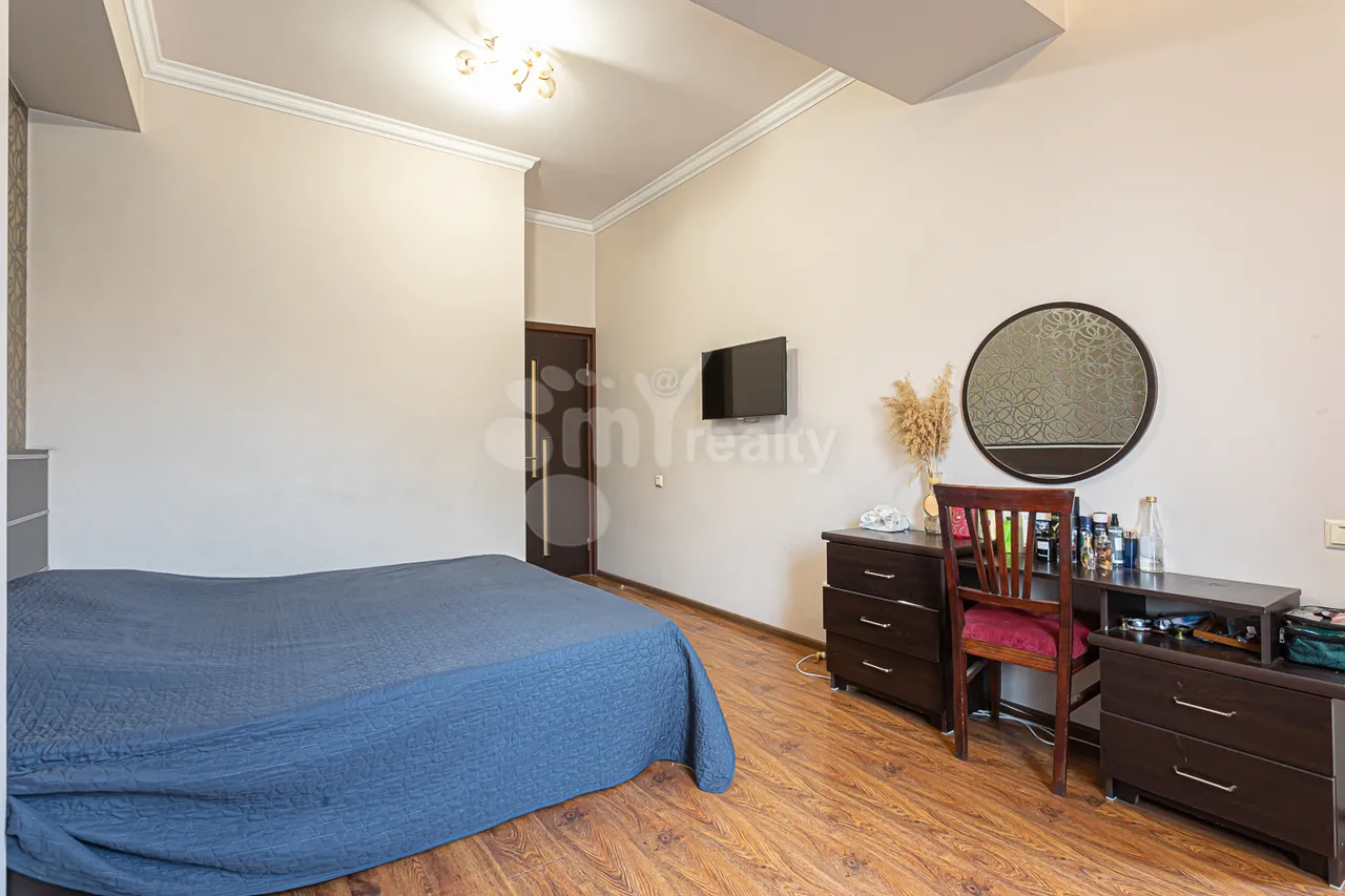 3 bedroom apartment for sale Kievyan St, Arabkir Yerevan, 157882