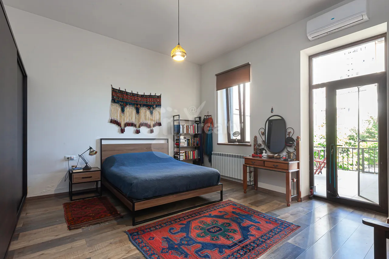 House for sale خیابان فیسکولتورنیکِر, مرکز شهر ایروان, 157326