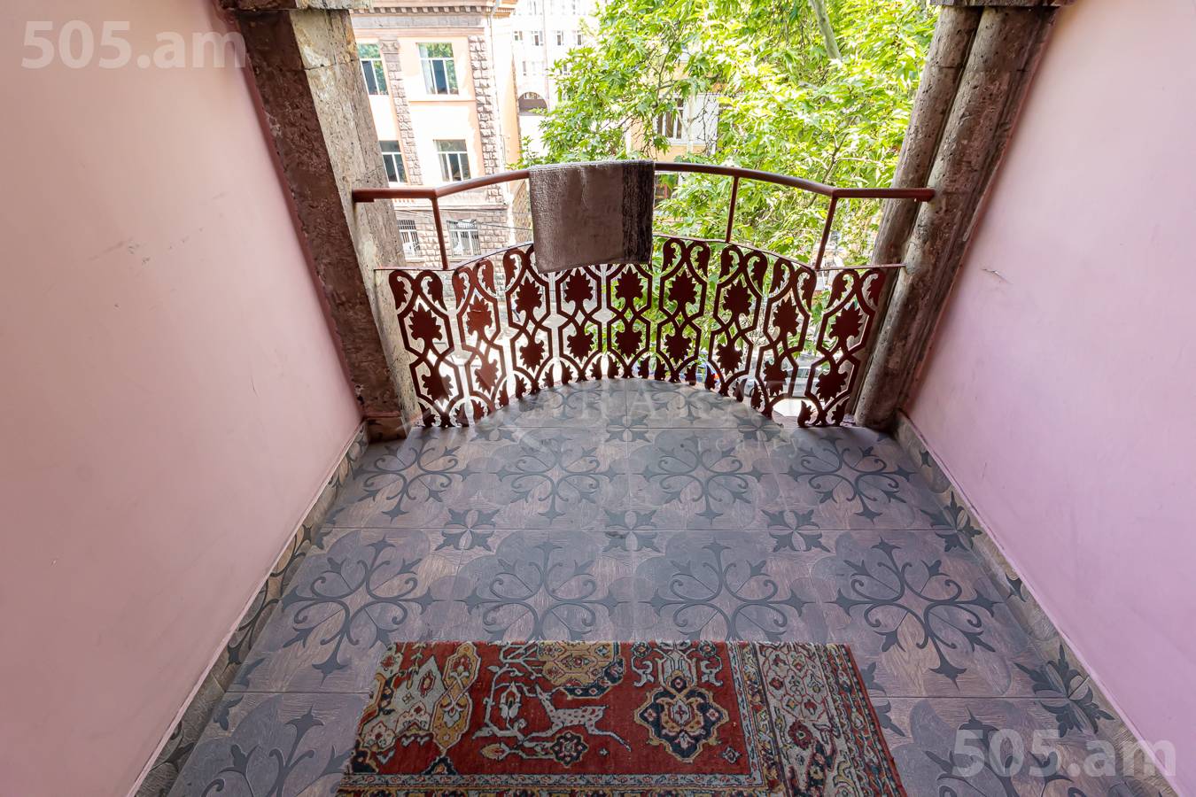 6 սենյականոց բնակարան  Տերյան փող, Կենտրոն Երևան, 152134