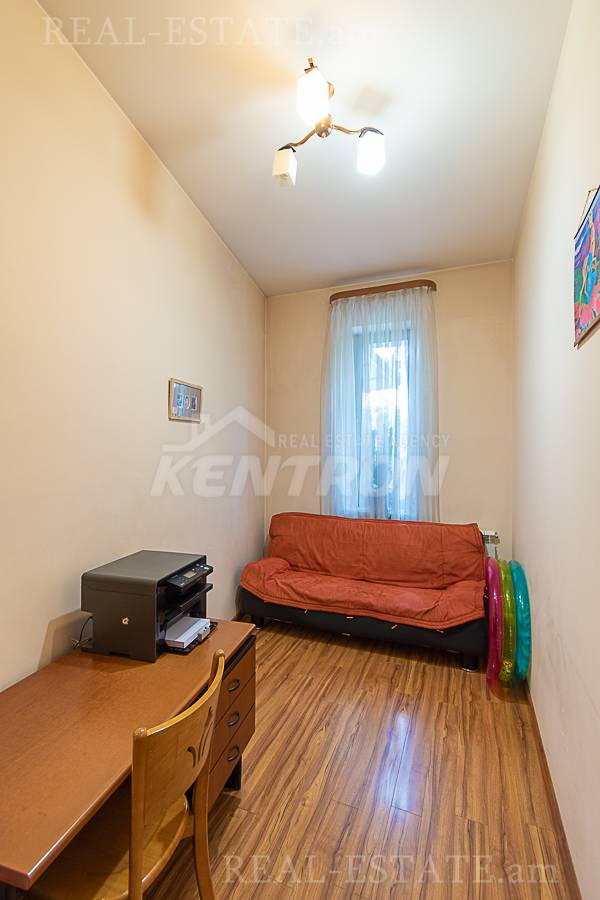 Առանձնատուն  Ծարավ Աղբյուրի փող., Ավան Երևան, 138381