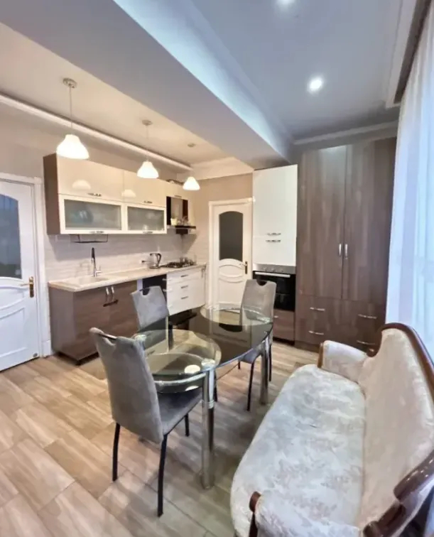 4 bedroom apartment for sale Pushkin St, Center Yerevan, 160639