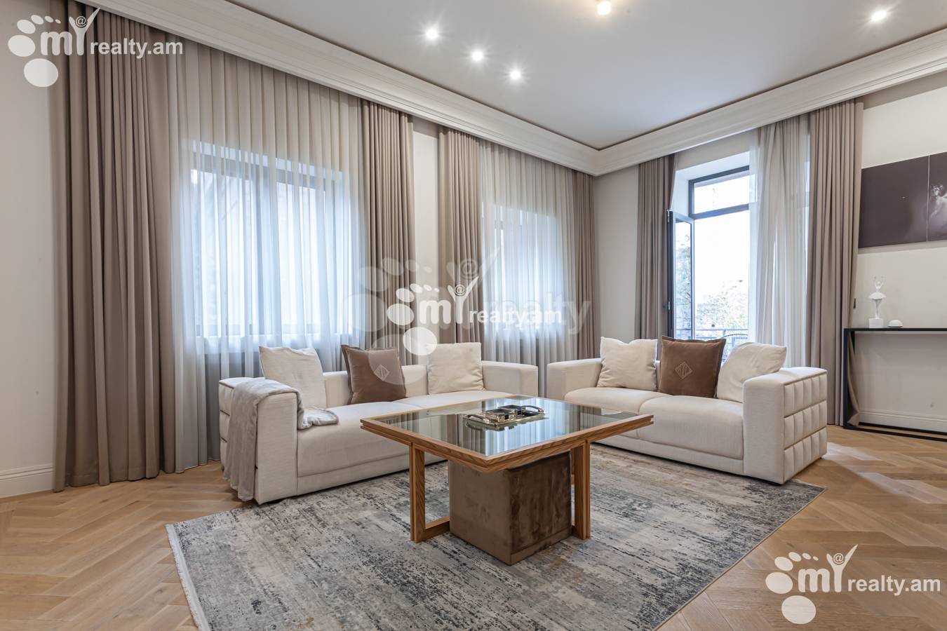 3 bedroom apartment for rent خیابان موسکوویان, مرکز شهر ایروان, 149108