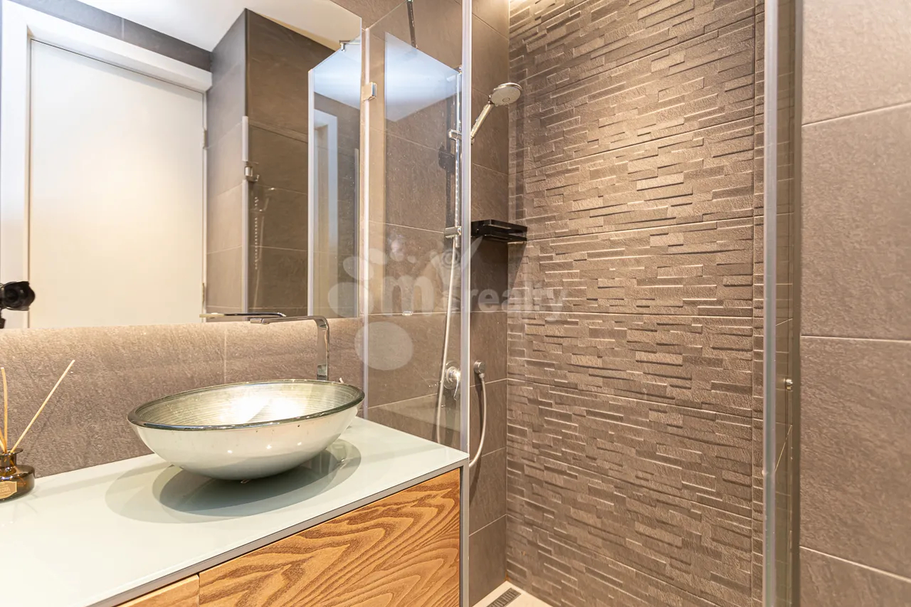 3 սենյականոց բնակարան վարձով Բուզանդի փող, Կենտրոն Երևան, 159437