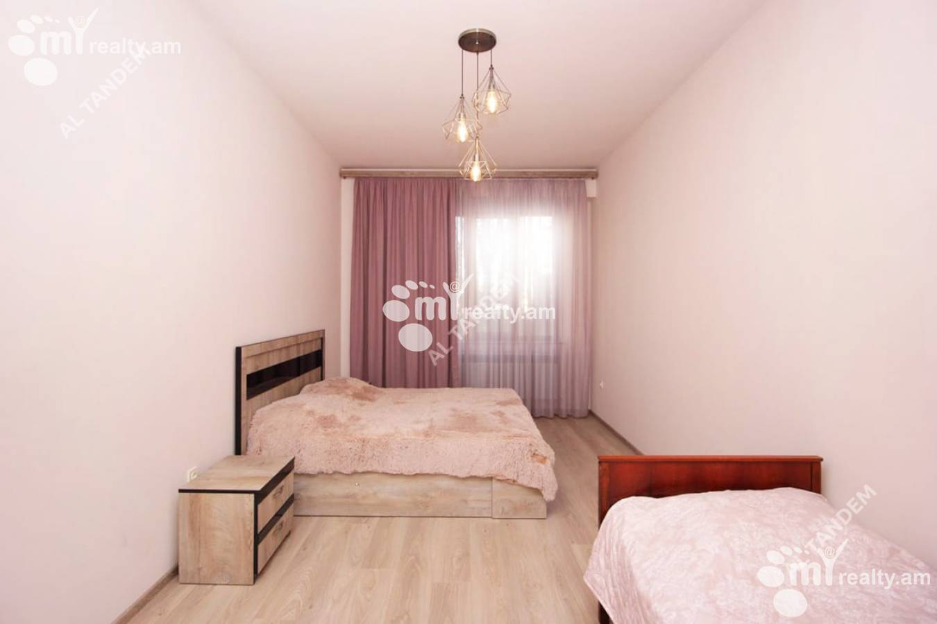 3 bedroom apartment for sale Yekmalyan St, Center Yerevan, 159046