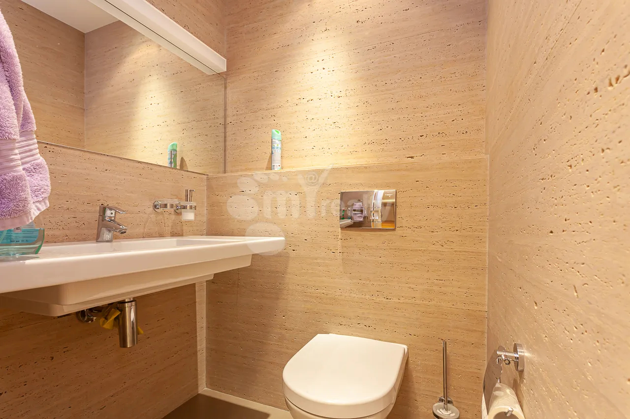 4 սենյականոց բնակարան վարձով Վարդանանց փող, Կենտրոն Երևան, 158842